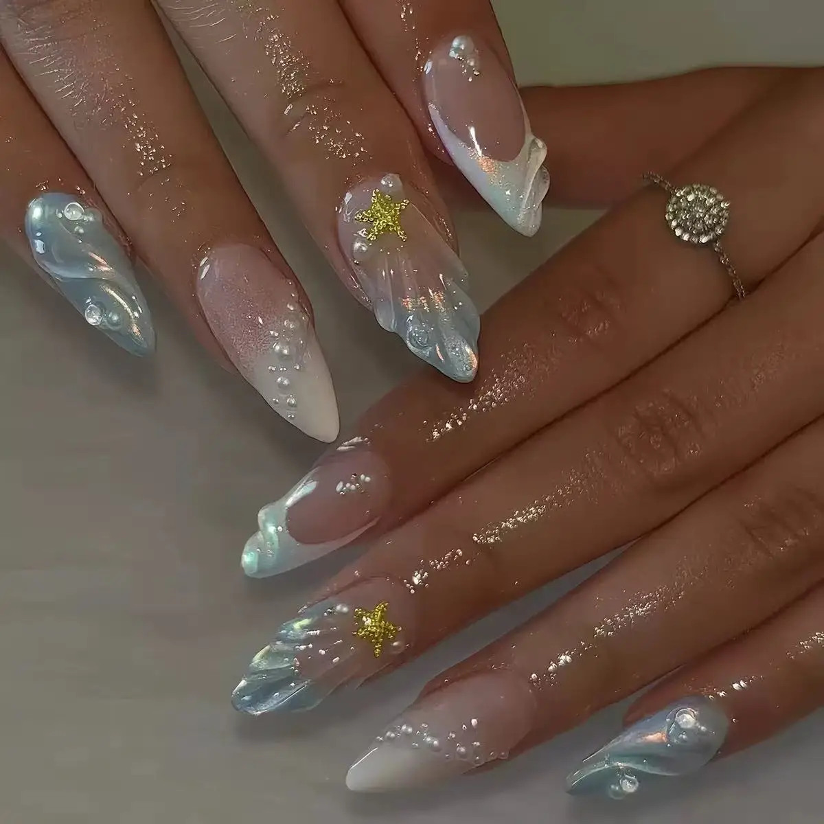 Nail Tech Accessories - Kısa Oval 3D İnci Kabuklu Fransız